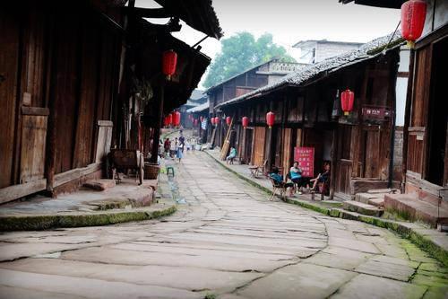 高宗的愤怒是因为天子之权被妻子窃取了，刚开始为何不阻止？